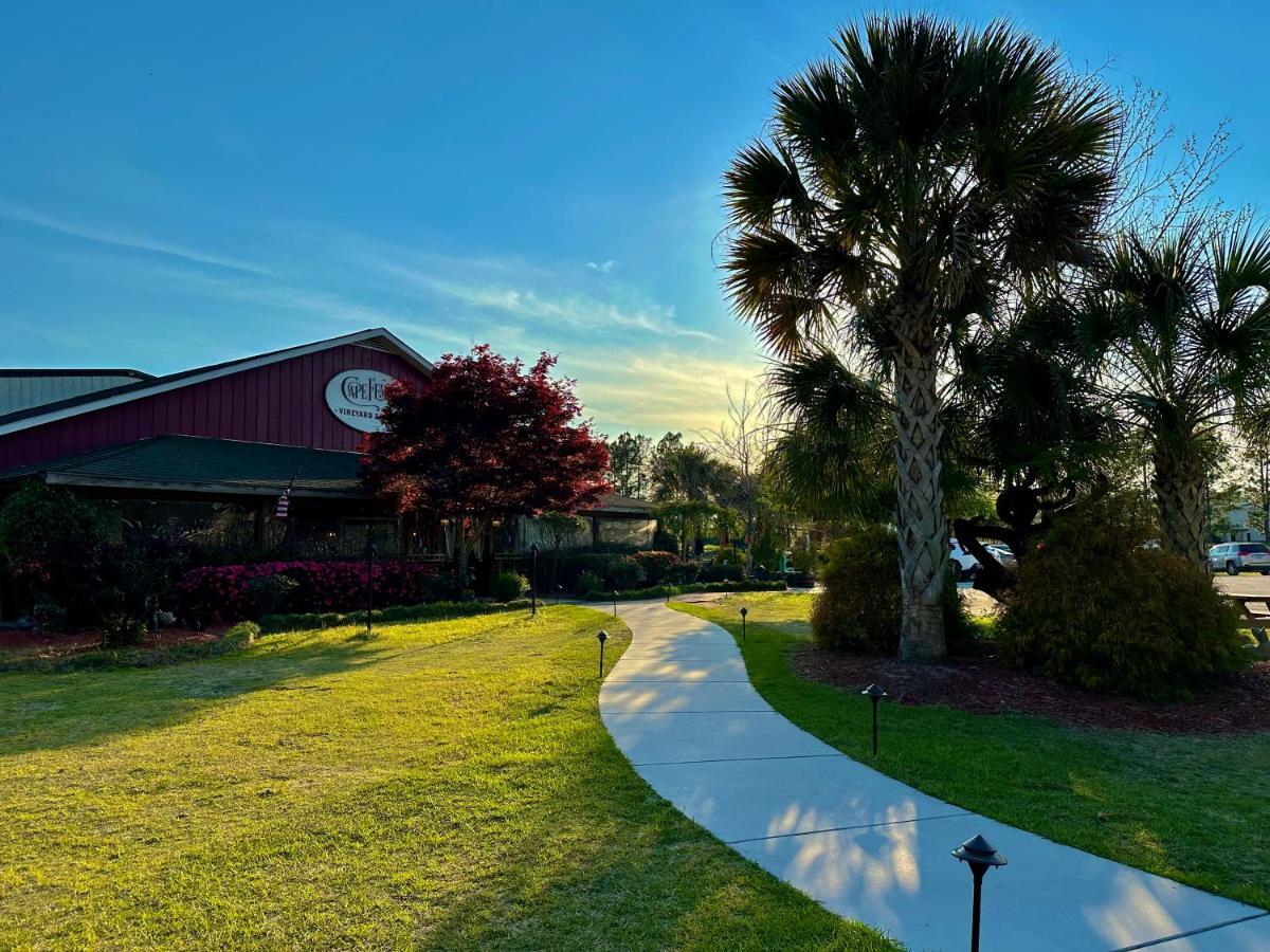 מלון Elizabethtown Cape Fear Vineyard And Winery מראה חיצוני תמונה